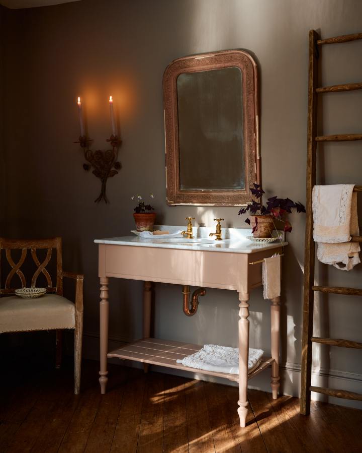 Desk bathroom online vanity